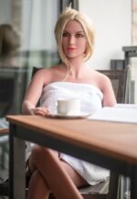 Jessy Summers - Realistisk Sexdukke - Bestillingsvare