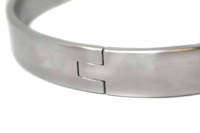 BQS - Massivt stål collar med O-ring - 11,8 cm