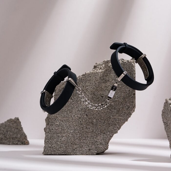 Crave - ICON cuff - Armbånd og cuffs i lær - Sort og sølv - Bilde 3