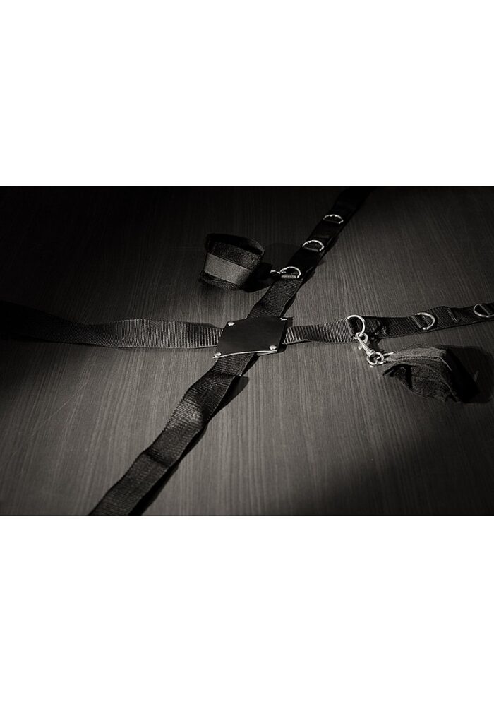 OUCH! - BONDAGE SETT TIL DØR MED HÅND OG FOT CUFFS - SORT