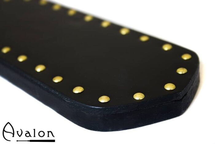Avalon - SHIELD - Paddle i tre med nagler - Sort