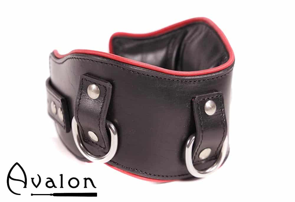 Avalon - CONQUER - Collar med god polstring, Svart og Rødt
