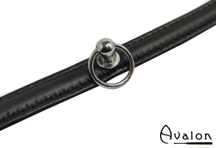 Avalon - HELEN - Enkelt Collar med O-ring Svart