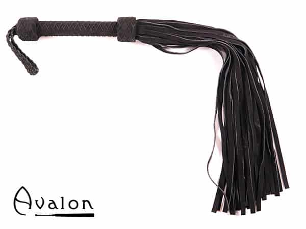 Avalon - MAGIC - Stor Sort Flogger i Mykt Semsket Lær Avalon - MAGIC - Stor Sort Flogger i Mykt Semsket Lær